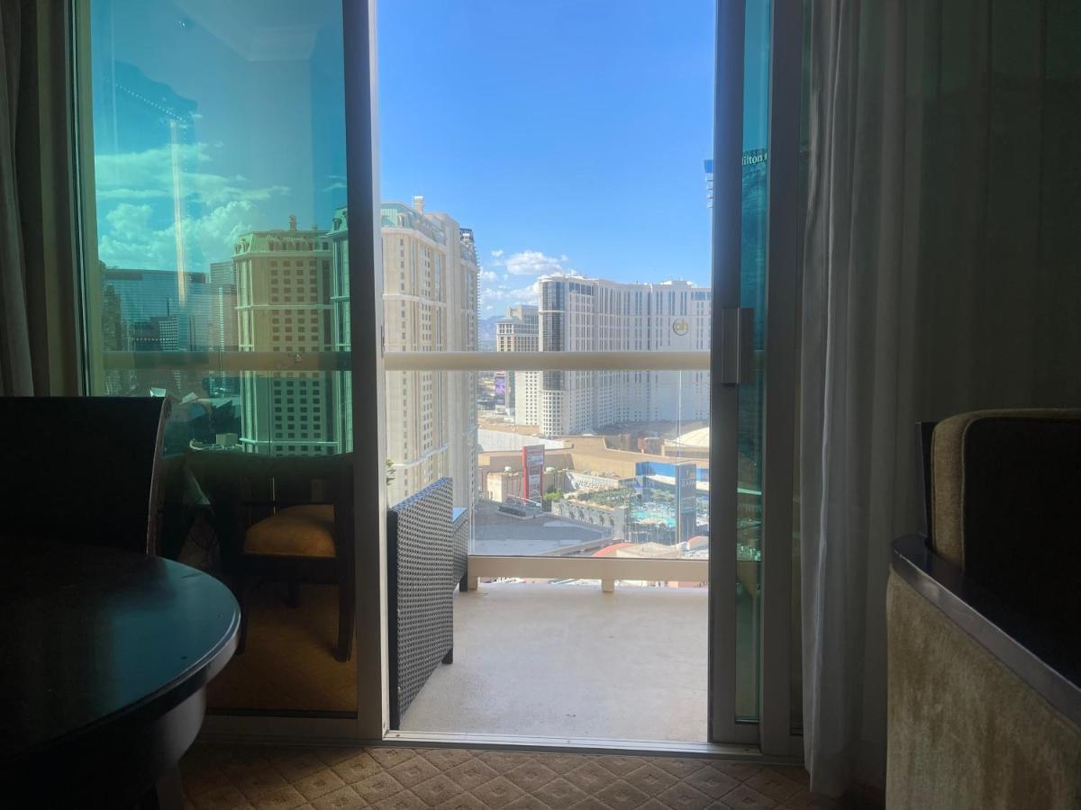 Mgm Signature Deluxe Balcony Strip View Suite Las Vegas Dış mekan fotoğraf