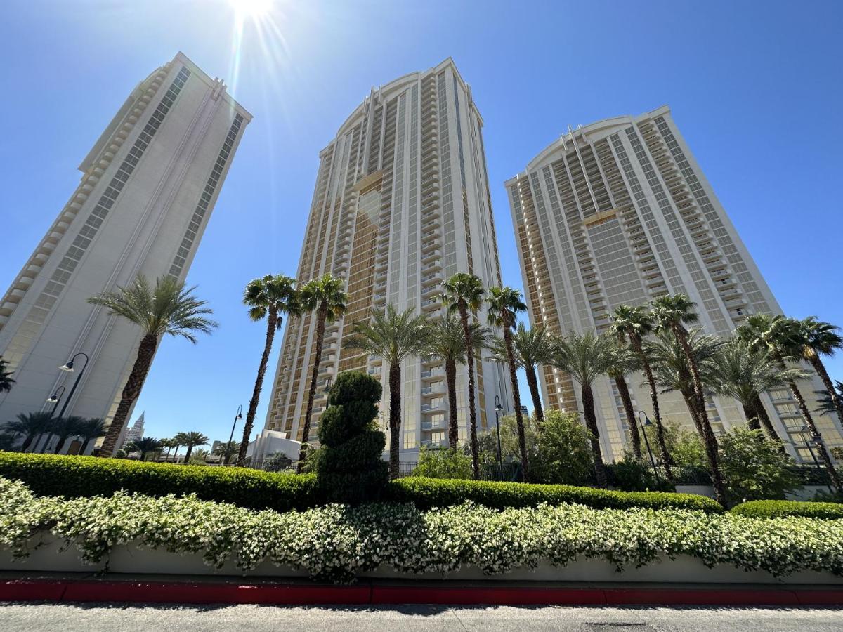 Mgm Signature Deluxe Balcony Strip View Suite Las Vegas Dış mekan fotoğraf