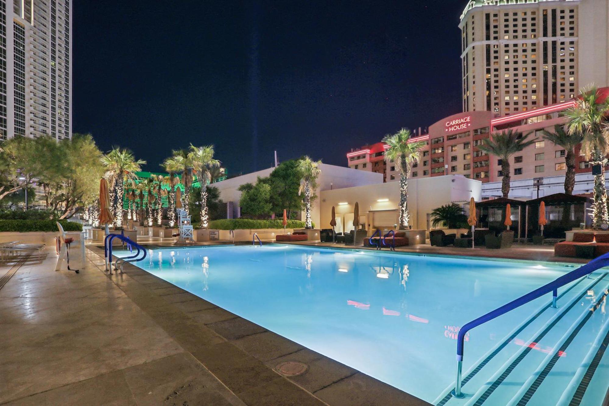 Mgm Signature Deluxe Balcony Strip View Suite Las Vegas Dış mekan fotoğraf