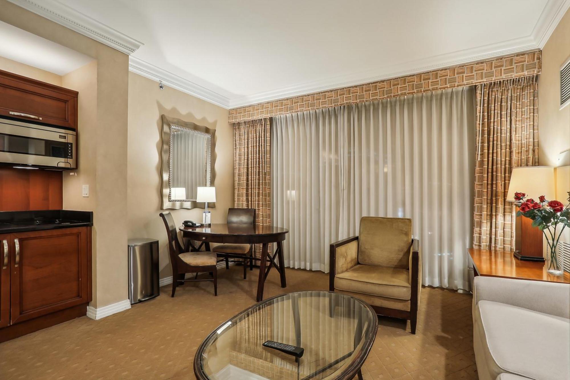 Mgm Signature Deluxe Balcony Strip View Suite Las Vegas Dış mekan fotoğraf
