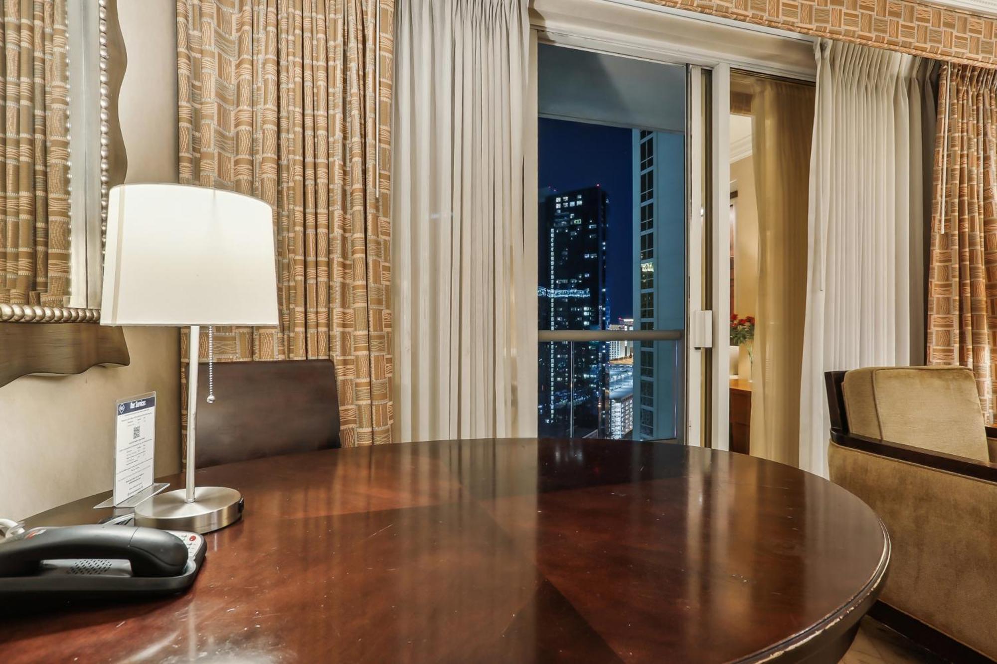Mgm Signature Deluxe Balcony Strip View Suite Las Vegas Dış mekan fotoğraf