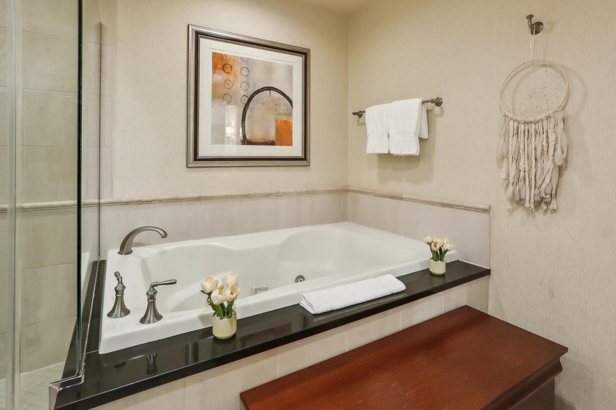 Mgm Signature Deluxe Balcony Strip View Suite Las Vegas Dış mekan fotoğraf